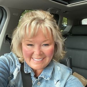 Meet your Posher, Lillian